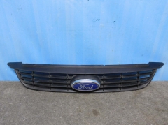 Решетка радиатора Ford Focus II 2008-2011